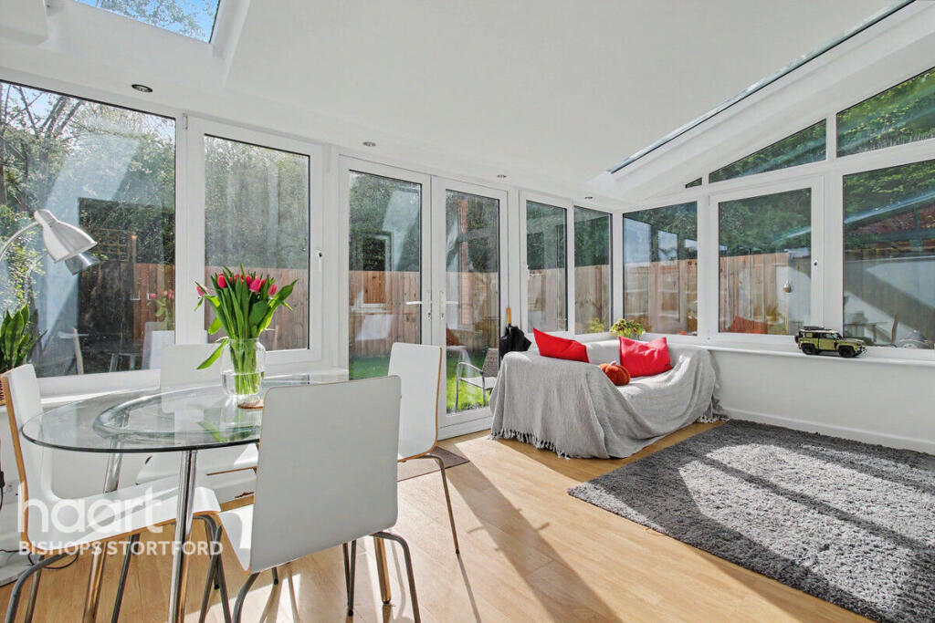 Brook View, Stansted photo 4