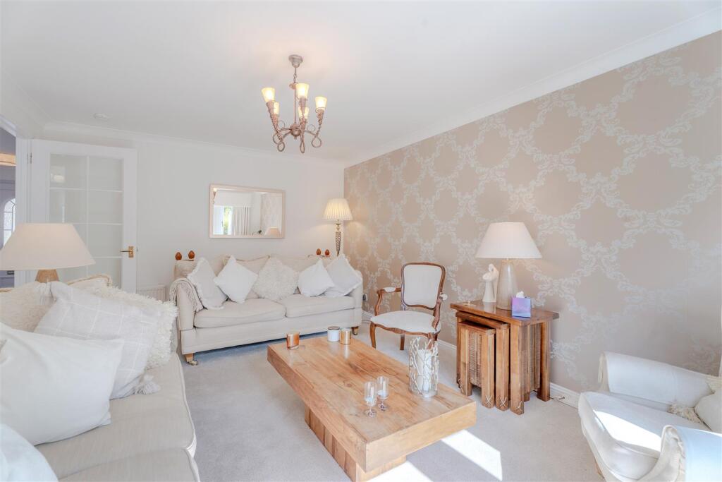 Imlach Place, Motherwell photo 3