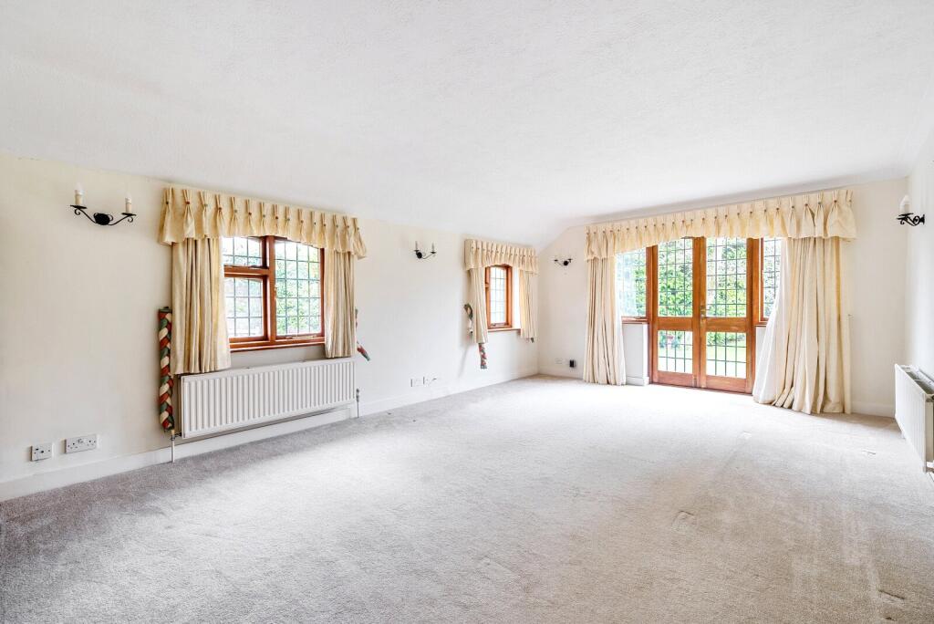 House in Kingston upon Thames - View 4