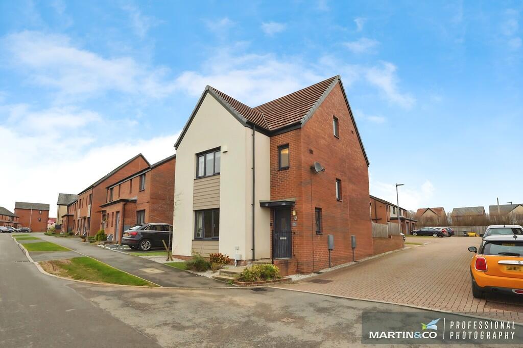 Main image of property: Mortimer Avenue, St Edeyrns