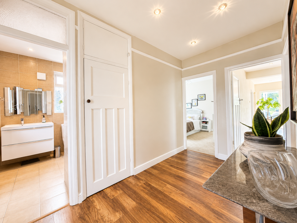 House in Canterbury - View 5