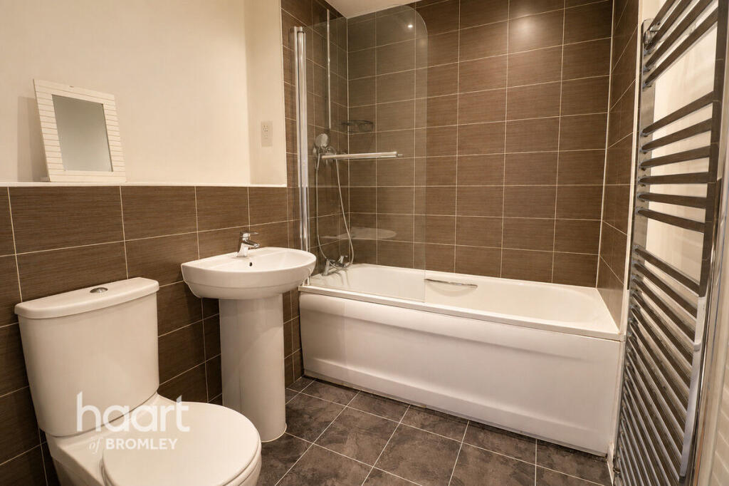 Apartment in London - View 4