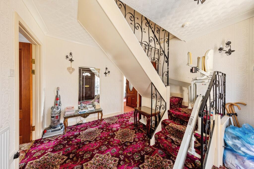 House in Dafen, Pemberton, Llanelli Rural - View 3