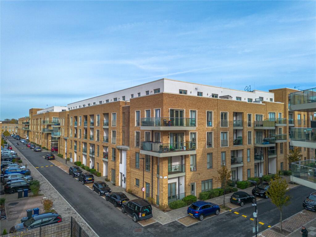 1-bed apartment on 43 Coxwell Boulevard, Colindale, NW9, £320,000