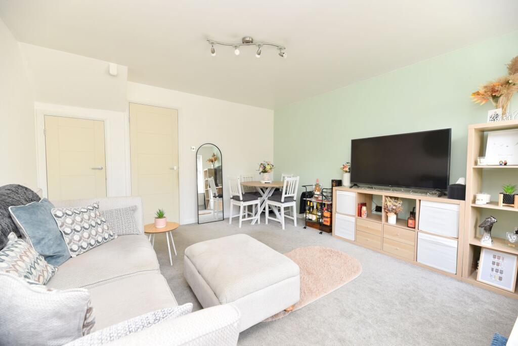 House in Biggleswade, Central Bedfordshire - View 5