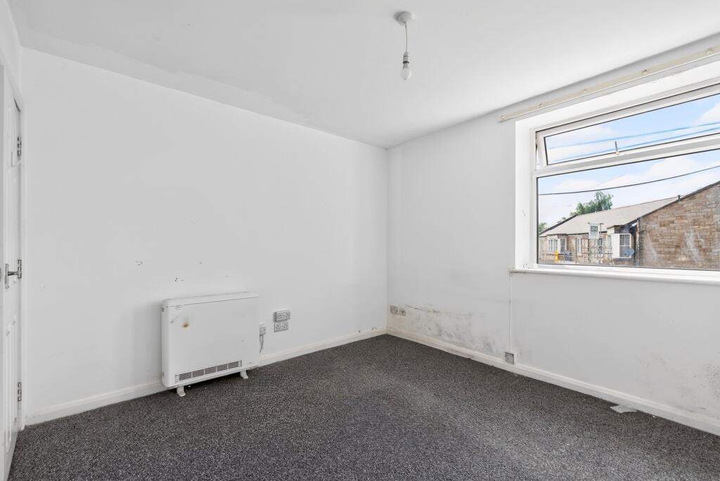 Flat 8, 1 Chapel Lane, Leeds, LS6 3PP photo 4