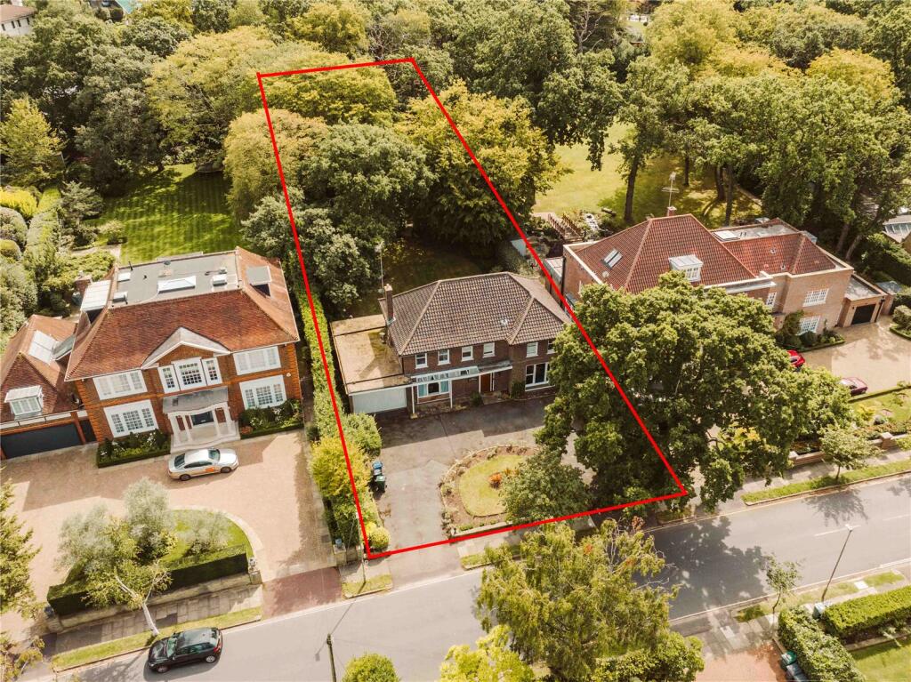 Winnington Road, Hampstead Garden Suburb, London, N2 photo 2