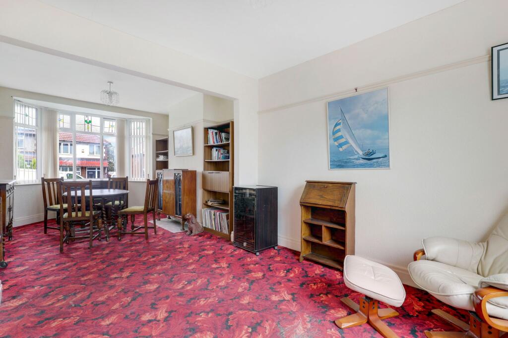 The Knoll, Mansfield, NG18 photo 4