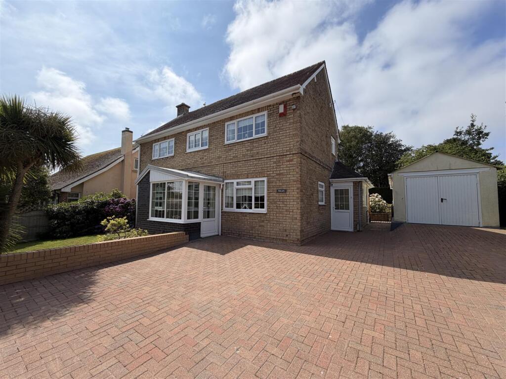 Main image of property: Waunfawr, Aberystwyth