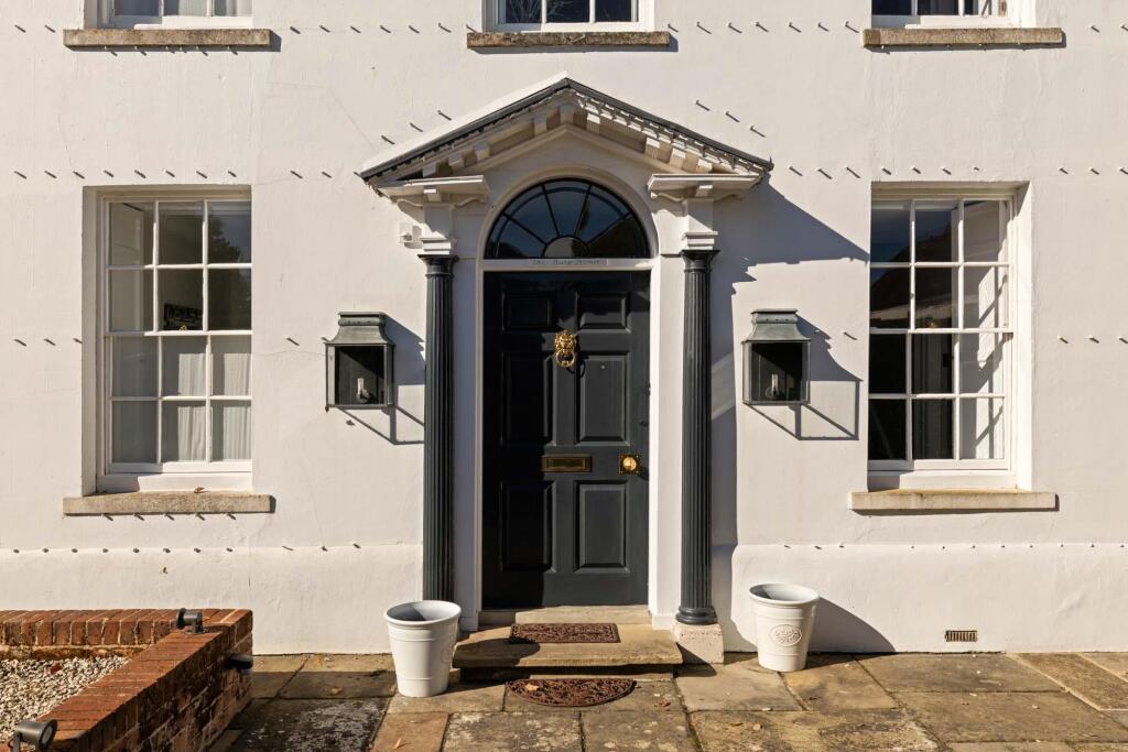 House in Reading - View 5