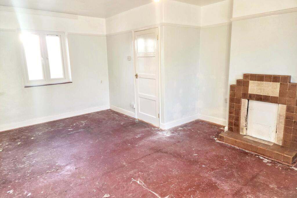 House in Taunton - View 5