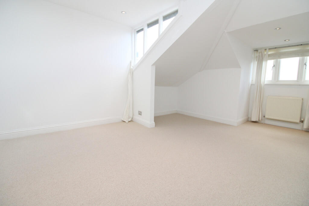 Apartment in Brighton - More