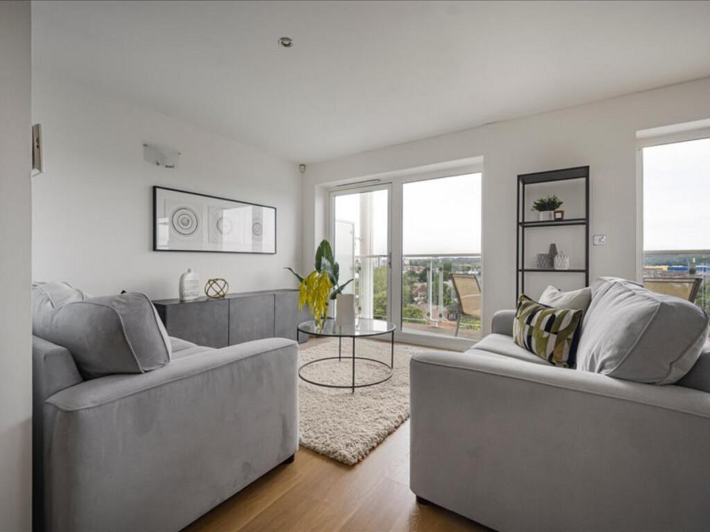 Apartment in Cardiff - View 2