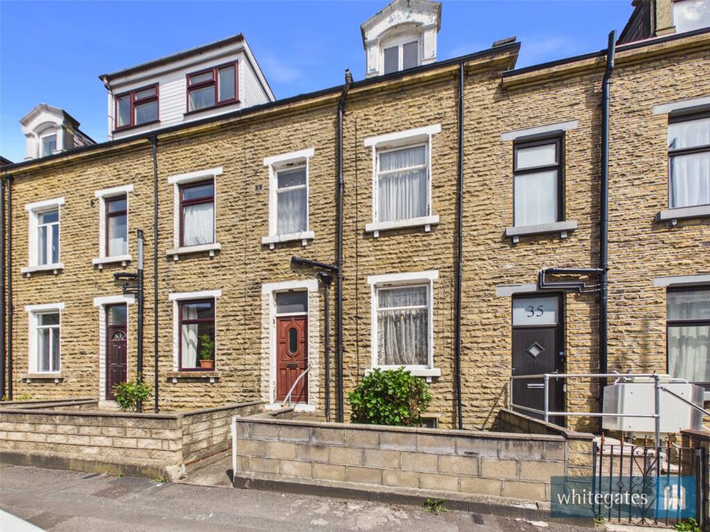Main image of property: Carlisle Terrace, Bradford, West Yorkshire, BD8