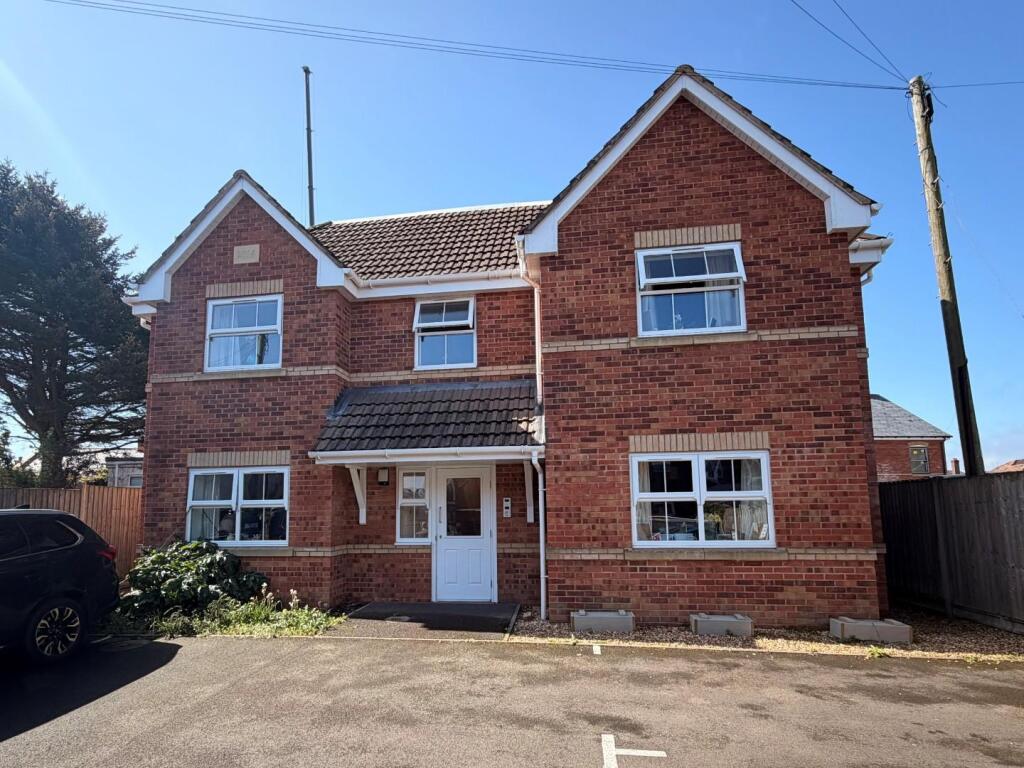 Main image of property: Bargates, Christchurch