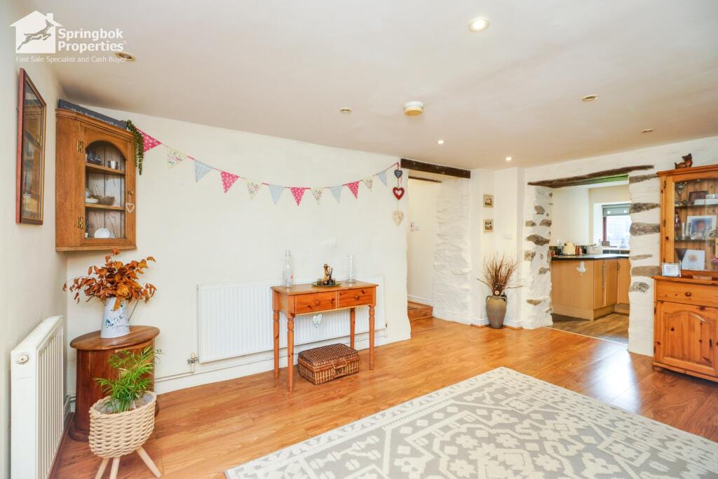 House in Y Waunfawr, Gwynedd - View 5