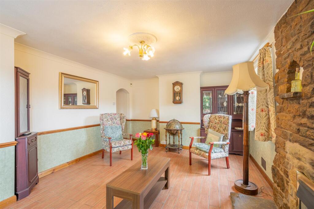 House in Stratford-on-Avon, Wellesbourne CP - View 5