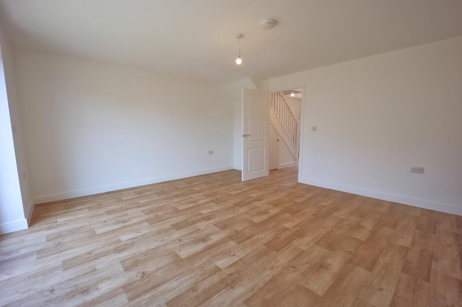 House in Luton - More