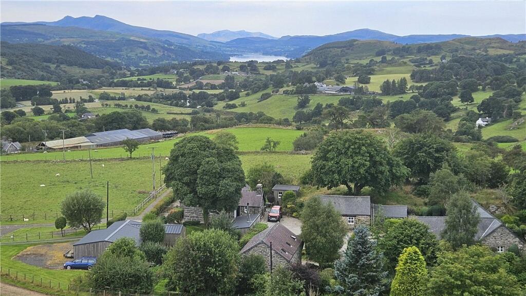 Sarnau, Bala, Gwynedd, Wales, LL23 photo 3