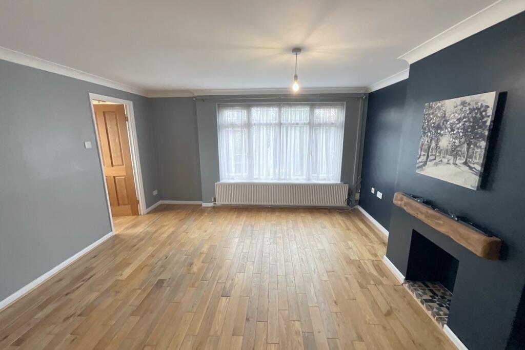 House in Rotherham, Aston cum Aughton - View 4