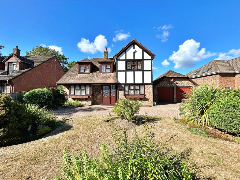 Main image of property: Smugglers Lane North, Highcliffe, Christchurch, Dorset, BH23