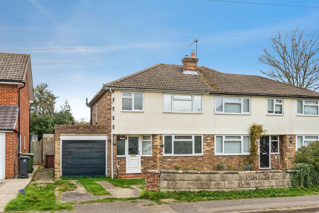 Main image of property: South Avenue, ABINGDON, Oxfordshire, OX14