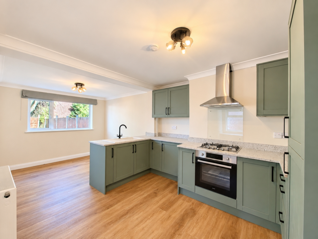 House in Dudley, Roseville - View 5
