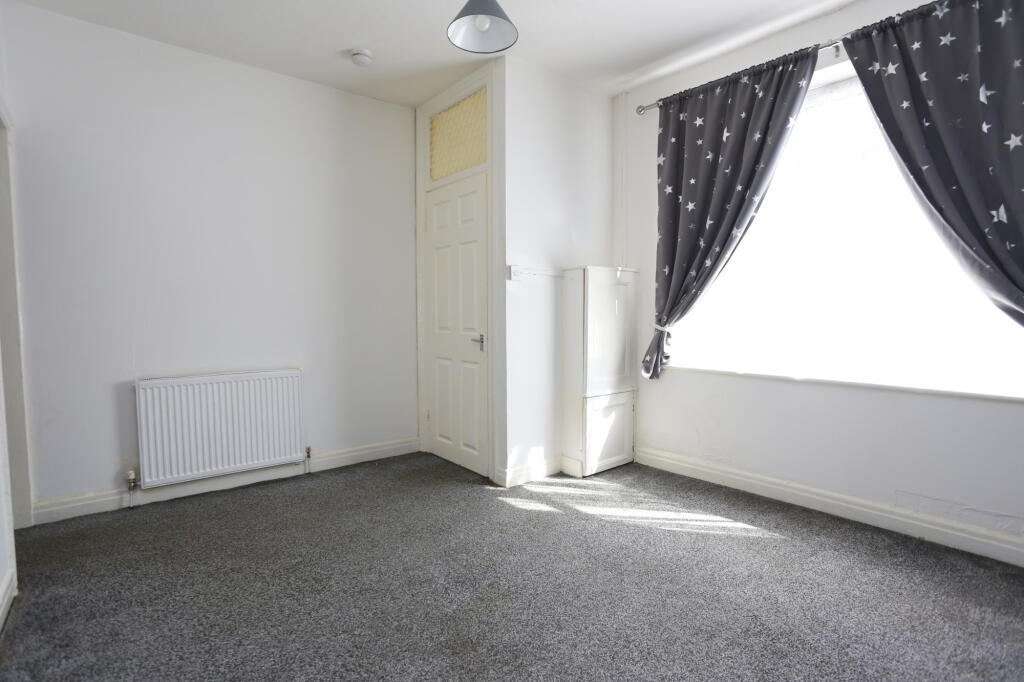 Fairfield Road,  Blackpool, FY1 photo 5
