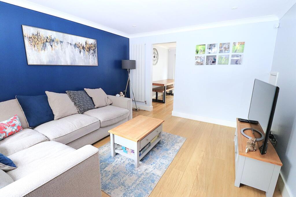 House in Guildford - View 5
