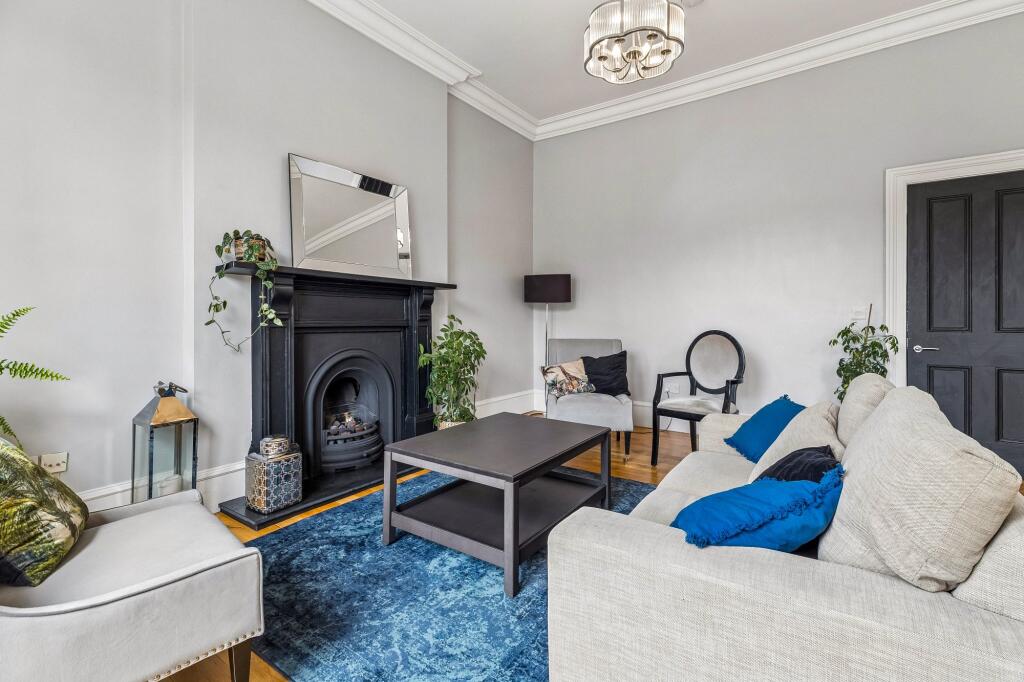 Willowbank Crescent, Woodlands, Glasgow photo 4