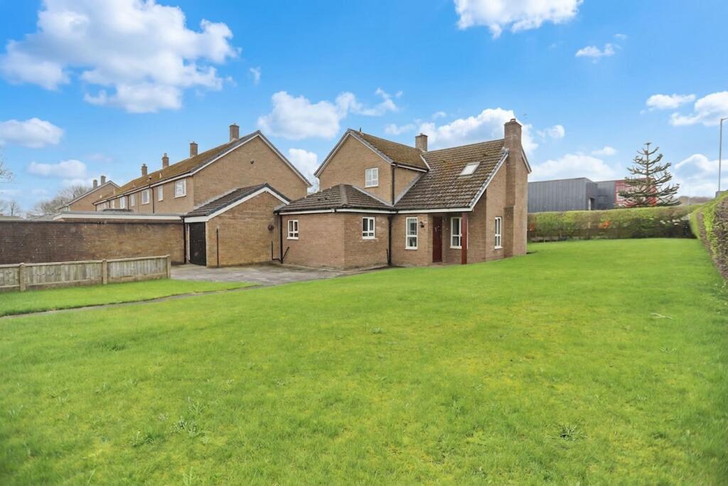 Main image of property: Bury New Road, Whitefield, M45