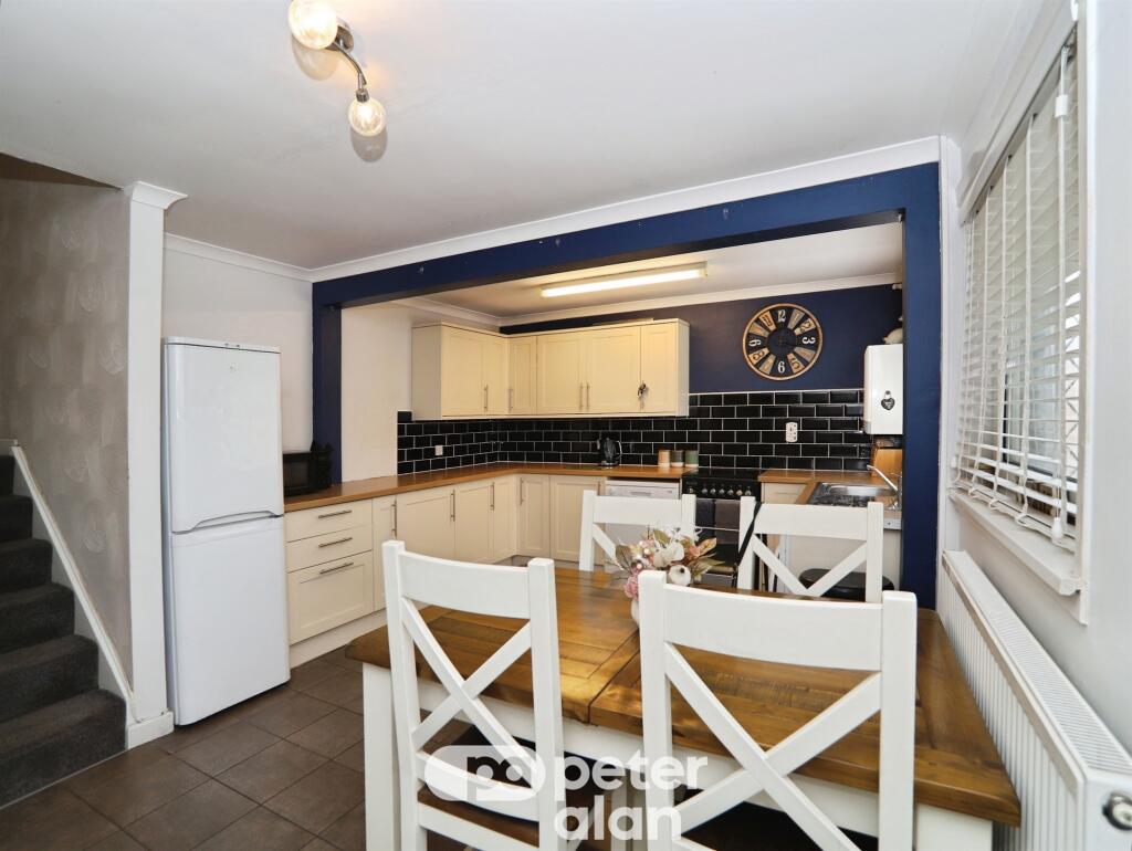 House in Newport, Cwmbran Central - More