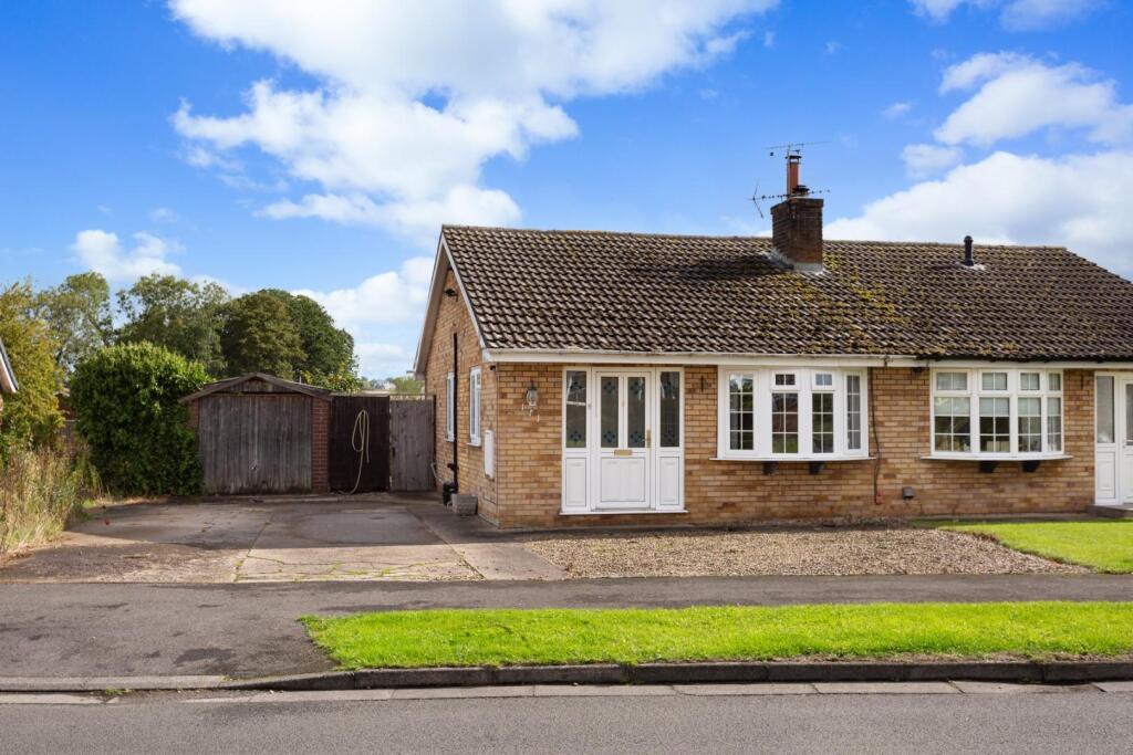 Main image of property: Parkfield, Stillington