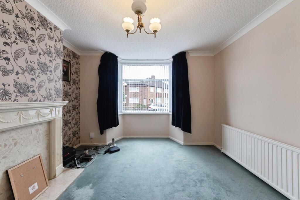 House in Solihull, Ulverley Green - View 3