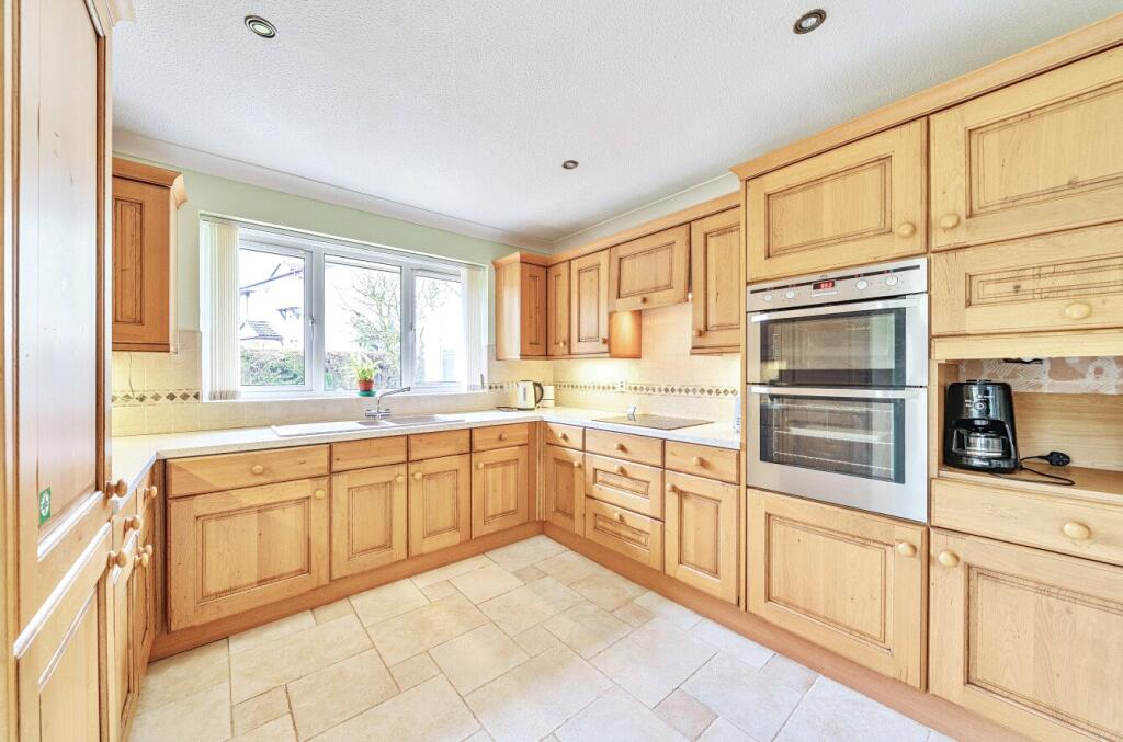 Simcoe Way, Dunkeswell, Honiton, Devon photo 4
