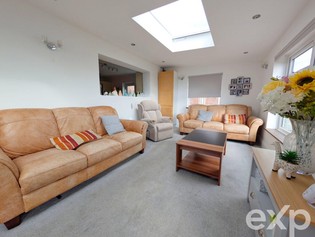House in Maidstone, Barming - View 4
