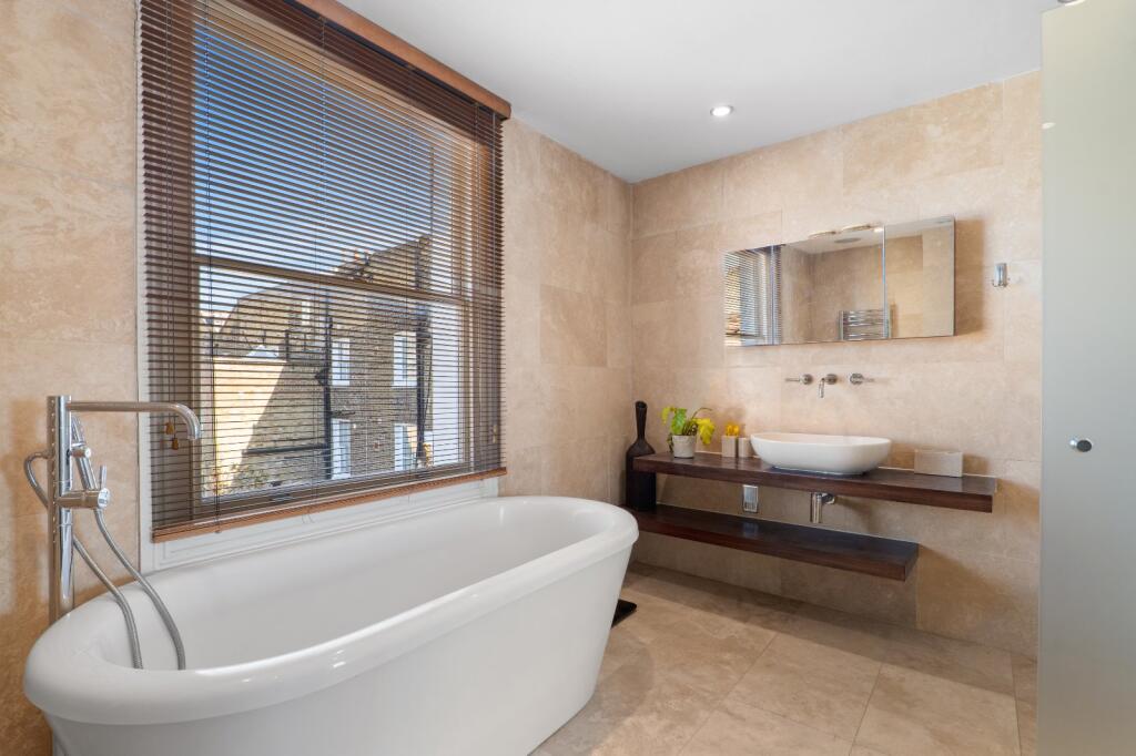 3 bedroom terraced house for rent