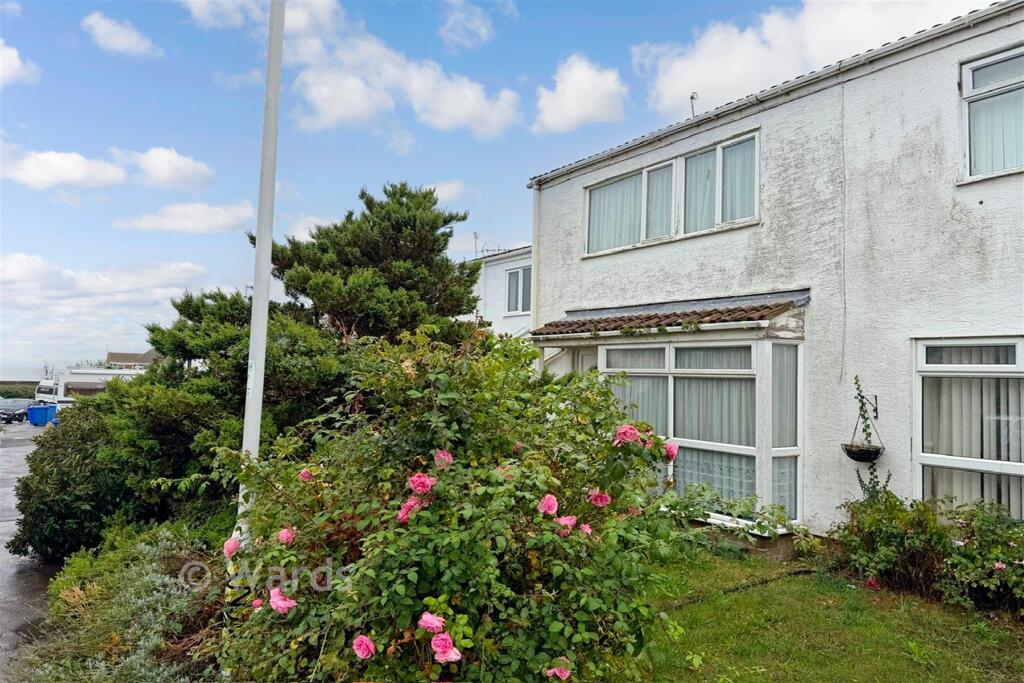 House in Swale, Warden