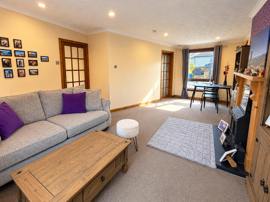 House in Perth - View 4