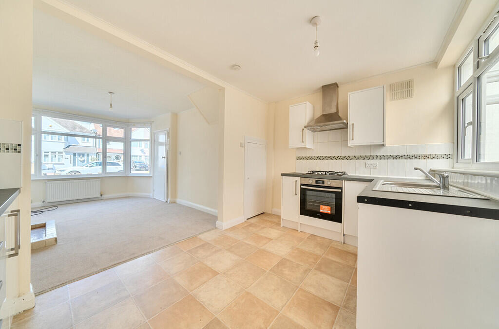 House in Sidcup, The Hollies, Blackfen - View 4