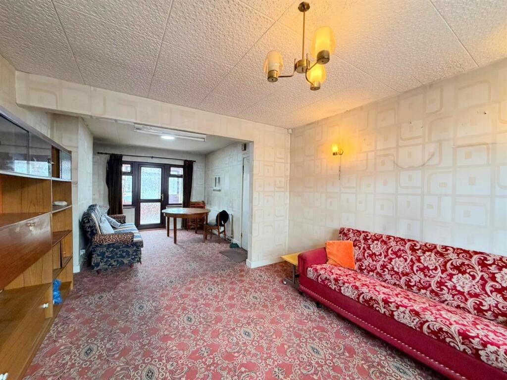 House in Leicester, City of Leicester - View 4