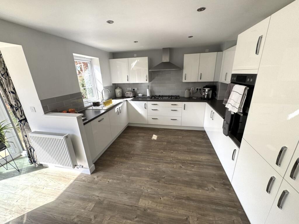 House in Burton-on-Trent, Branston - View 4