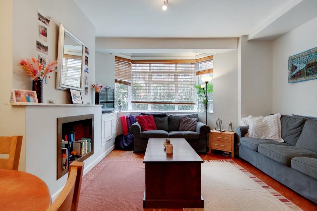 Apartment in London - View 4