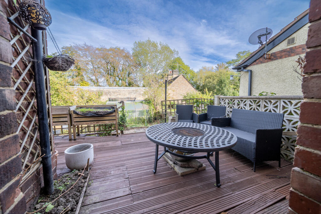 House in Sheffield - View 4