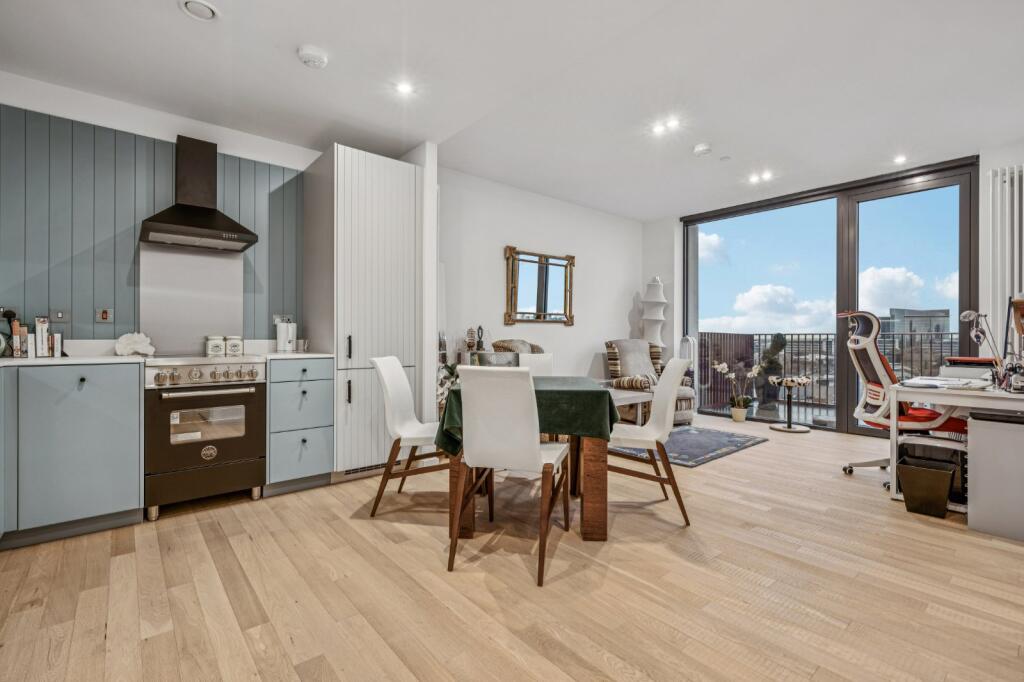 Main image of property: Hollandbury House, 
4 Brent Way, TW8