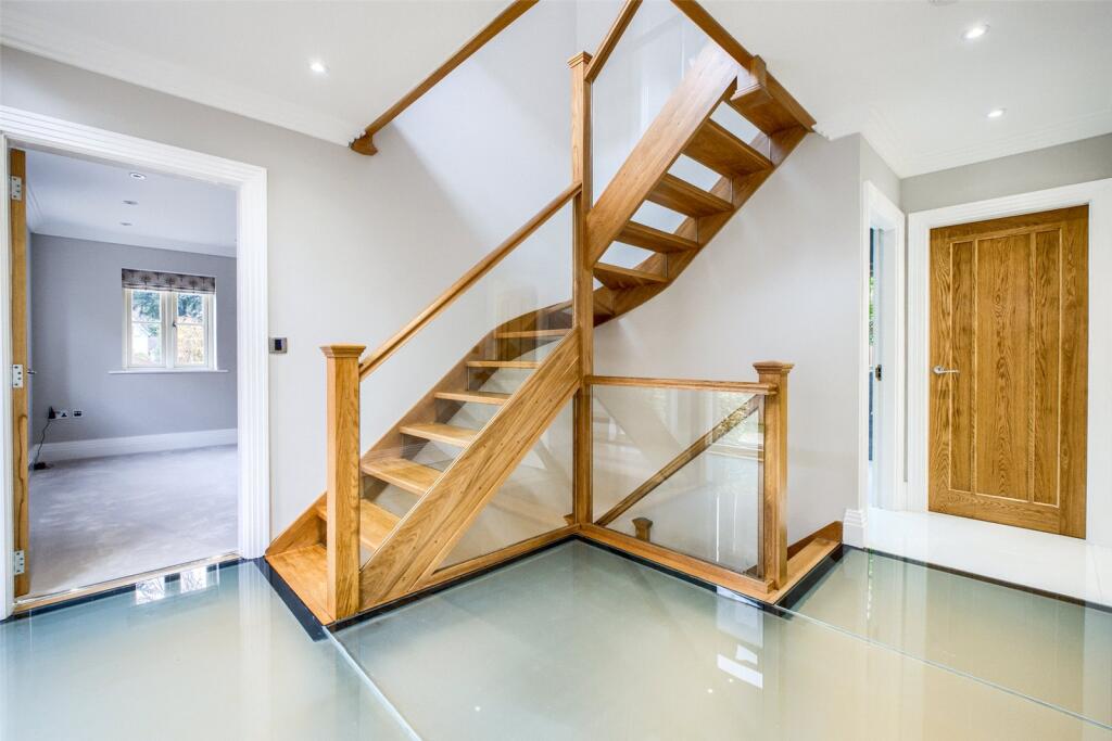 Additional image 6 of Warwick Road, Knowle, Solihull, West Midlands, B93