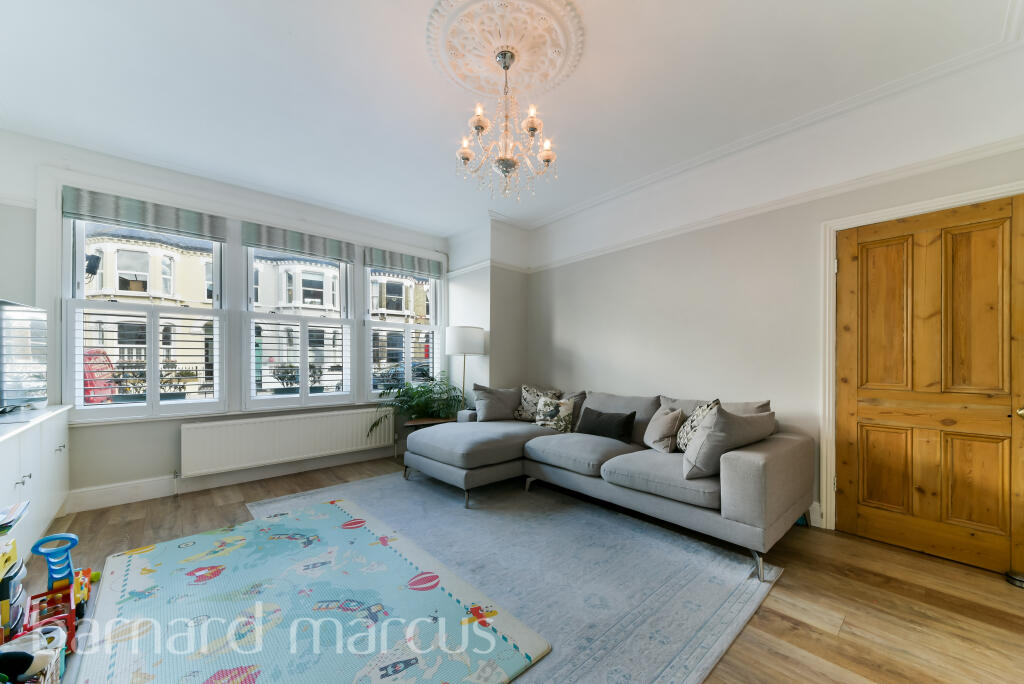 Main image of property: Lavender Sweep, London