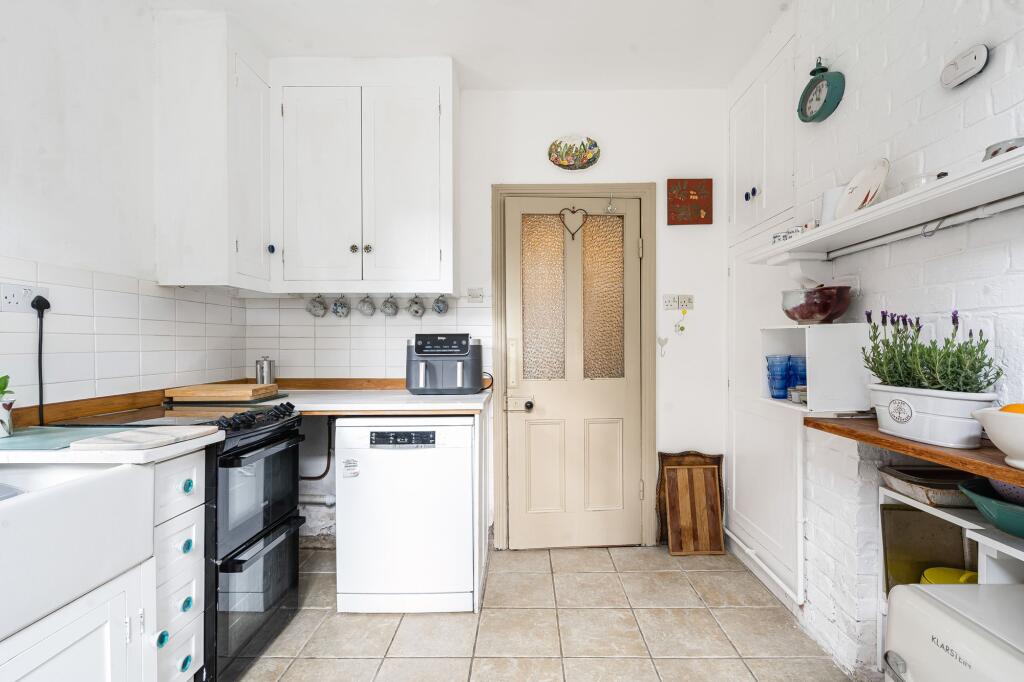House in Oxford, Iffley Fields, East Oxford - View 4