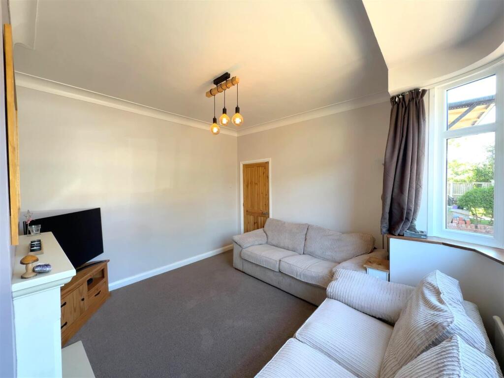 Fairview Avenue, Lytham St. Annes photo 5