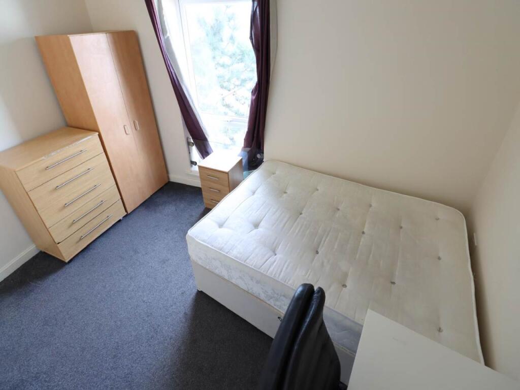 Additional image 2 of Aviation Avenue, Hatfield, Hertfordshire